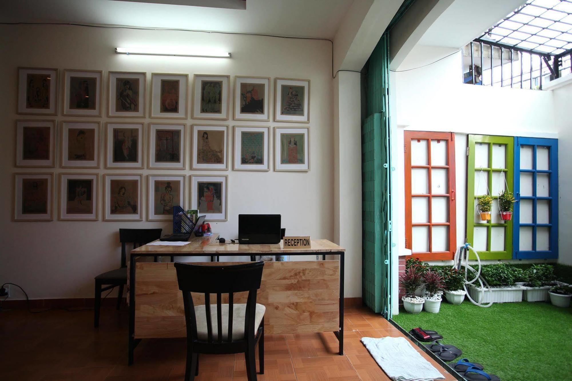 Saigon Inncrowd Ho Chi Minh City Exterior photo